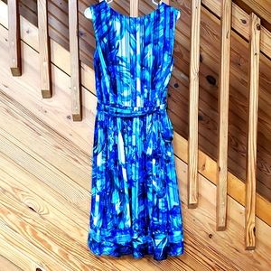 Luxe Carmen Marc Valvo Dress Blue Knee Length Pleated Sleeveless + Scarf Belt